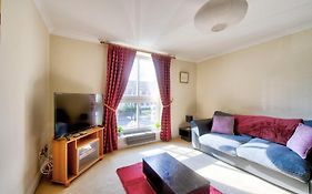 Guestready - Nice 3Bdr Apart W/ Private Parking
